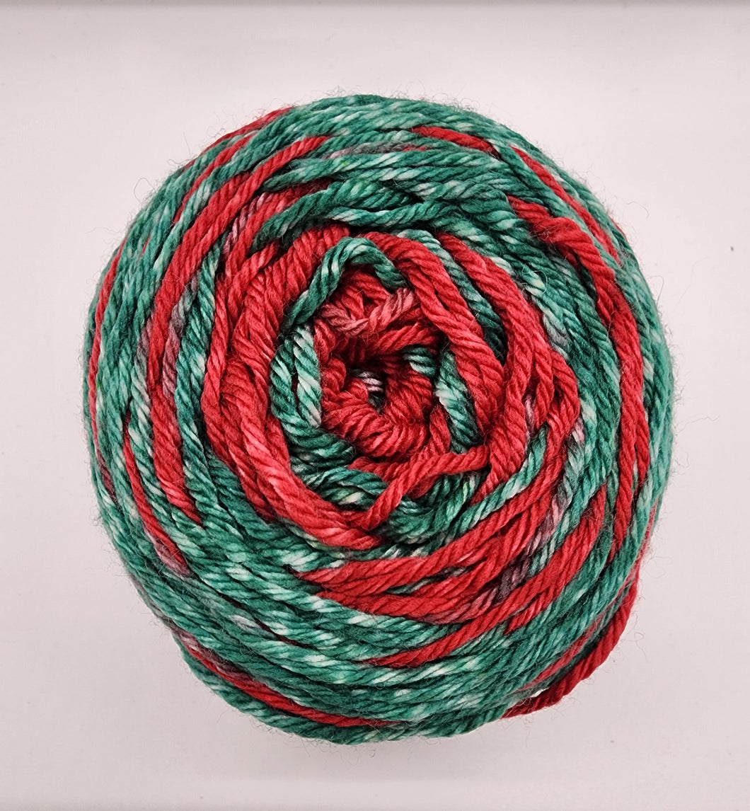 Knitcircus Under the Mistletoe Stripes cake - Worsted weight, 100 grams