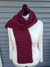 Load image into Gallery viewer, Reddish extra long winter scarf.
